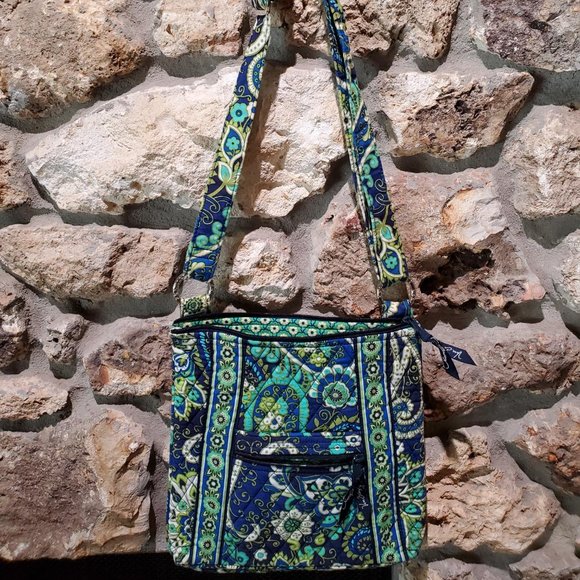 EUC - Vera Bradley Hipster Crossbody Bags - Picture 3 of 9